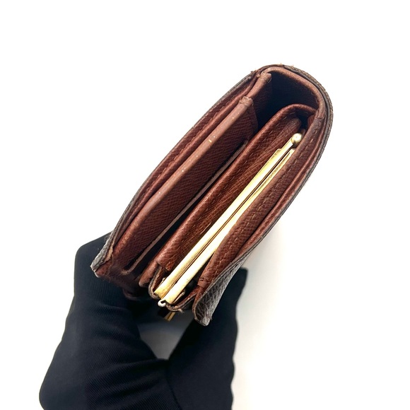 Authentic Louis Vuitton LV Monogram Compact Kiss Closure Wallet - Picture 7 of 16